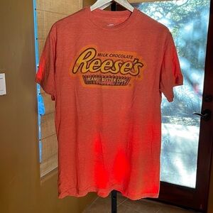 Savvy Reeses Orange Short Sleeve Shirt Peanut Butter Cups Size Large